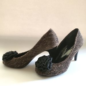 Elegant and Chic Kelly&Katie Pumps